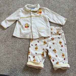 Vintage Disney Baby Winnie the Pooh 2 Piece Set 0-3m Gender Neutral Collectible